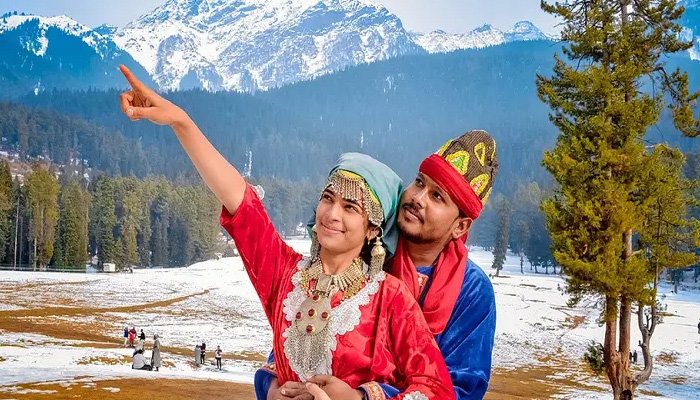Kashmir winter package